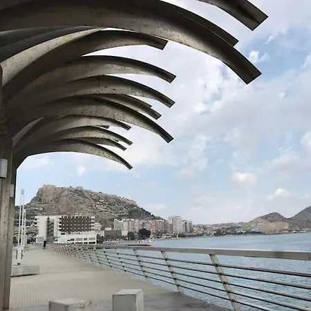 Apartamento Piso Centrico Y Con Encanto En Plaza De Toros Alicante
