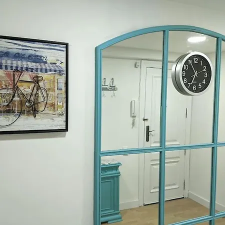 Piso Centrico Y Con Encanto En Plaza De Toros Apartamento Alicante